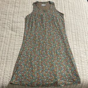 Columbia Omni Wick Dress size Medium